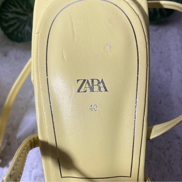 ZARA Women´s Leather Yellow Heeled square toed‎ sandals Size 40 - Picture 11 of 13